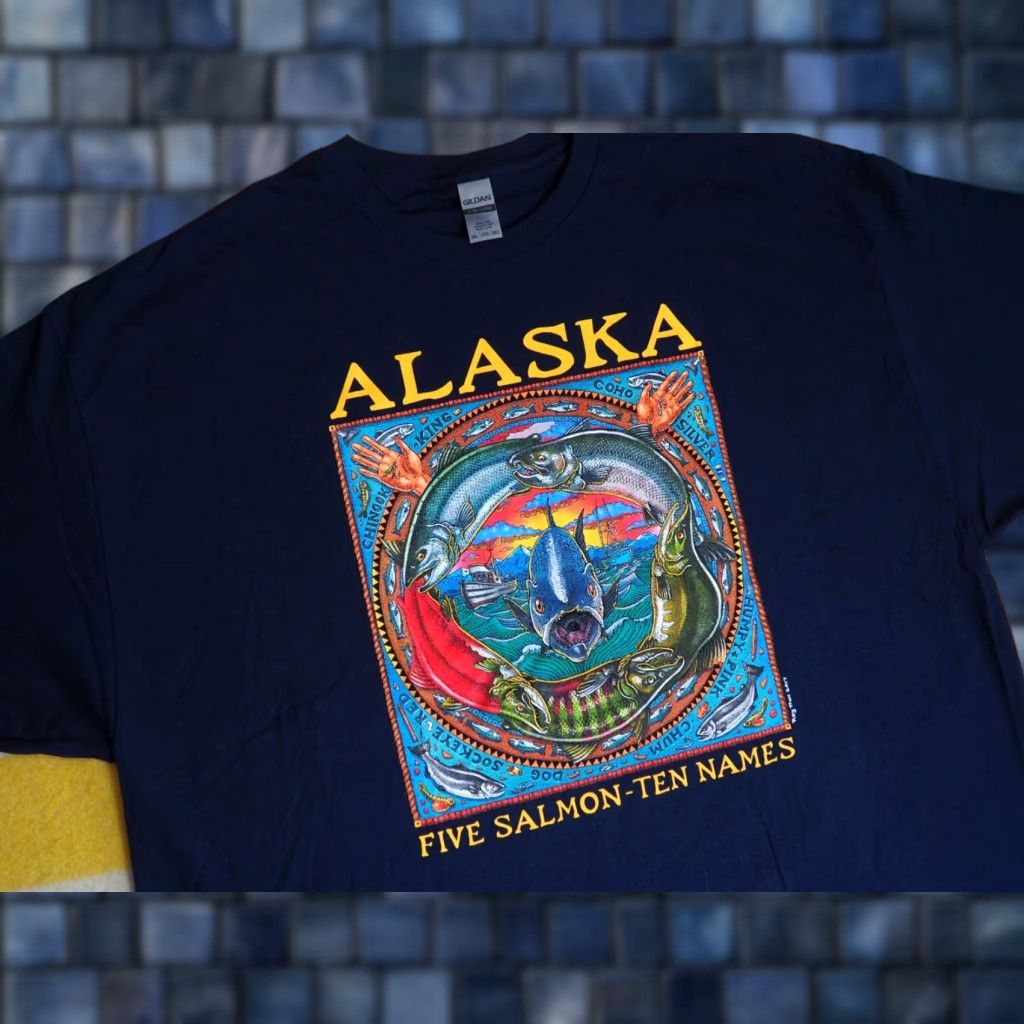 Gildan Gildan T-Shirt Blue 3XL Mens Crew Neck Short Sleeve Graphic Print Art Nature Fish Salmon Cycle Alaska PNW Troll Vintage No (keep within rules) Size US XXL / EU 58 / 5 - 1 Thumbnail