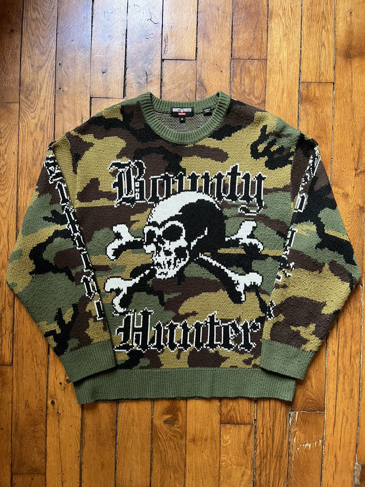 トップス Supreme Old English Printed Sweater Camo Buy Supreme Old English Printed Sweater 'Mossy Oak Trebark