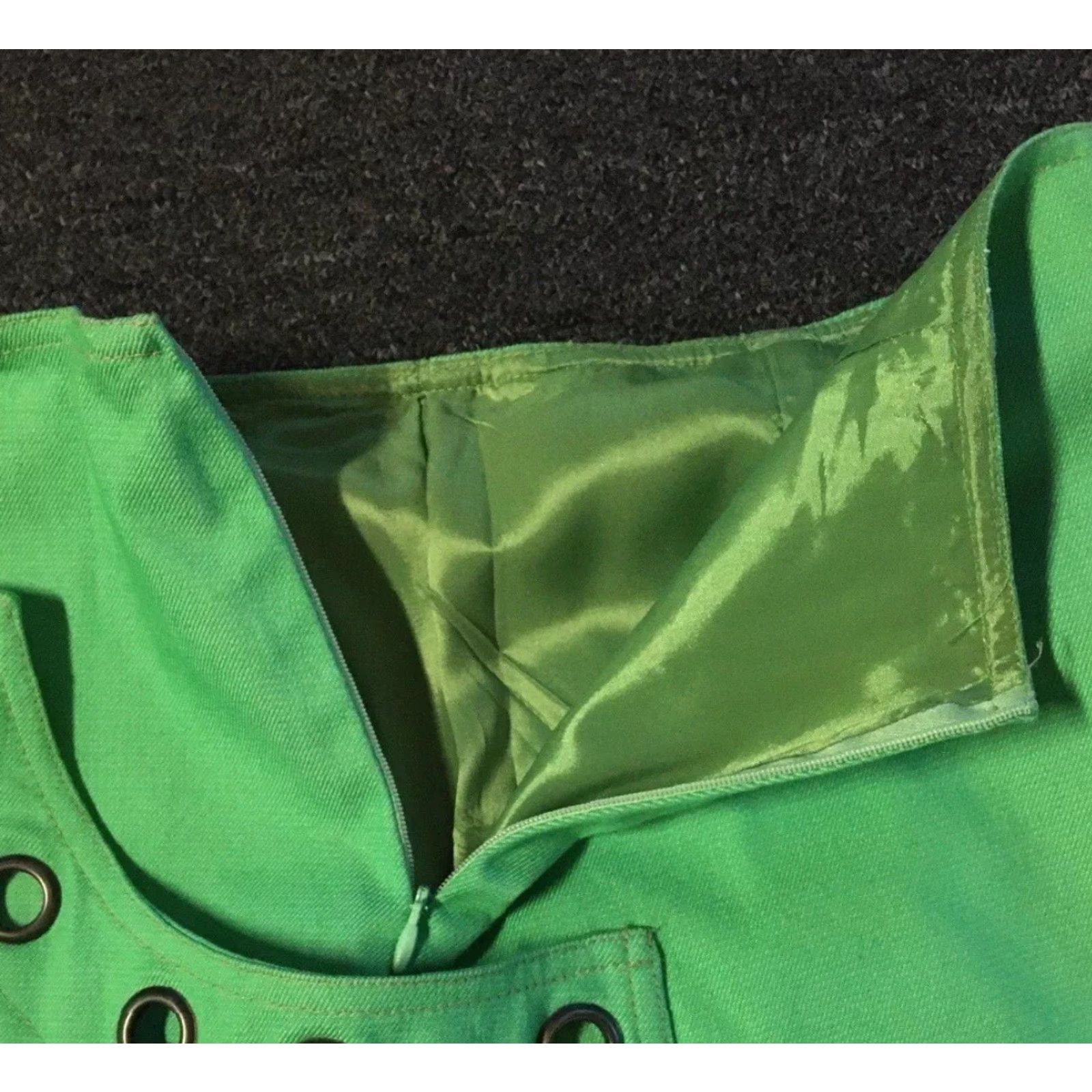 Vintage VINTAGE Cynthia Steffe Mini Skirt 10 Skirt Women Green Punk Grunge 90s Y2K Emo Gothic Size 32" / US 10 / IT 46 - 6 Thumbnail