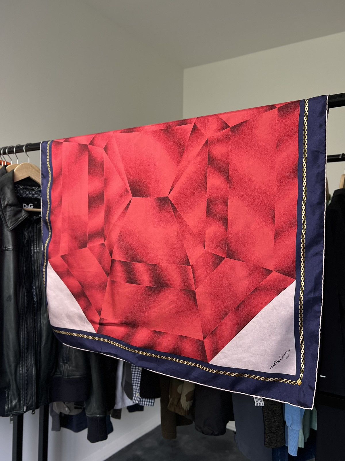 Cartier Cartier Red Silk Scarf 82x85cm Must de Cartier Vintage Size ONE SIZE - 17 Thumbnail
