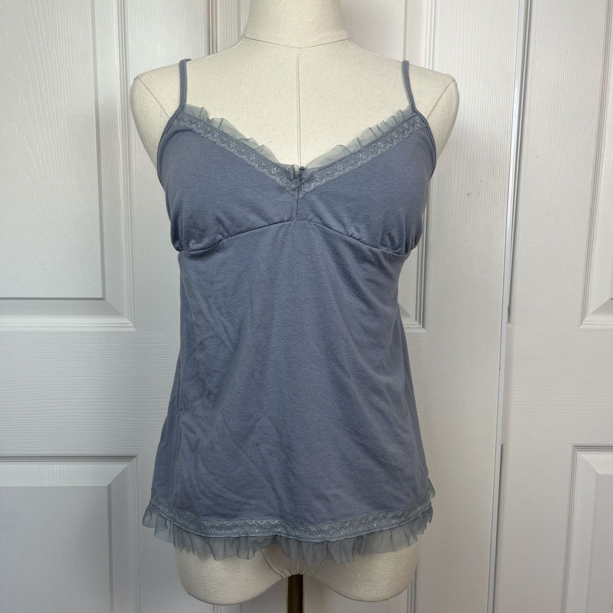 Victoria's Secret Vintage Y2K Victoria’s Secret blue lace cami tank top Size L / US 10 / IT 46 - 1 Thumbnail