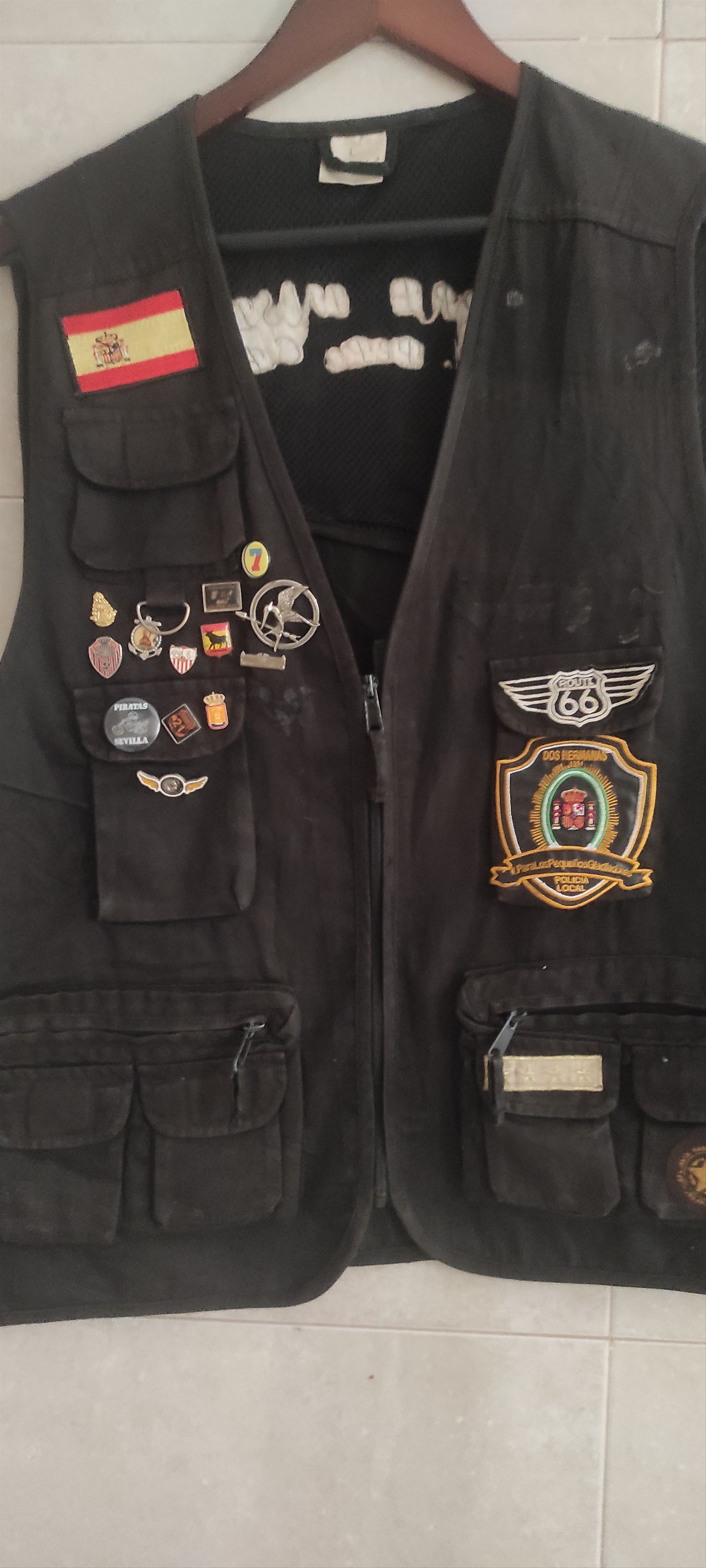 Other Motorcycle Police Riding Vest Patches Medals Made Spain Size US M / EU 48-50 / 2 - 24 Thumbnail