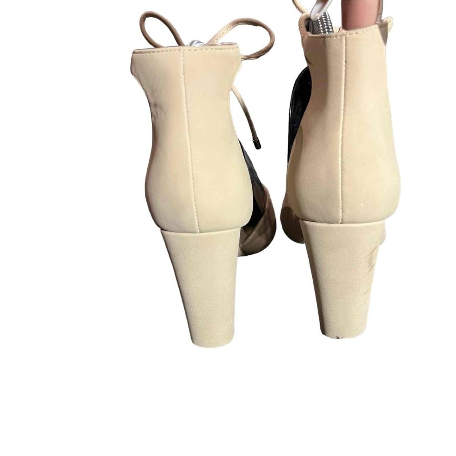 The Unbranded Brand Womens D'Orsay Pumps Beige Pointed Toe Ankle Wrap Size 10M Size US 10 / IT 40 - 6 Thumbnail