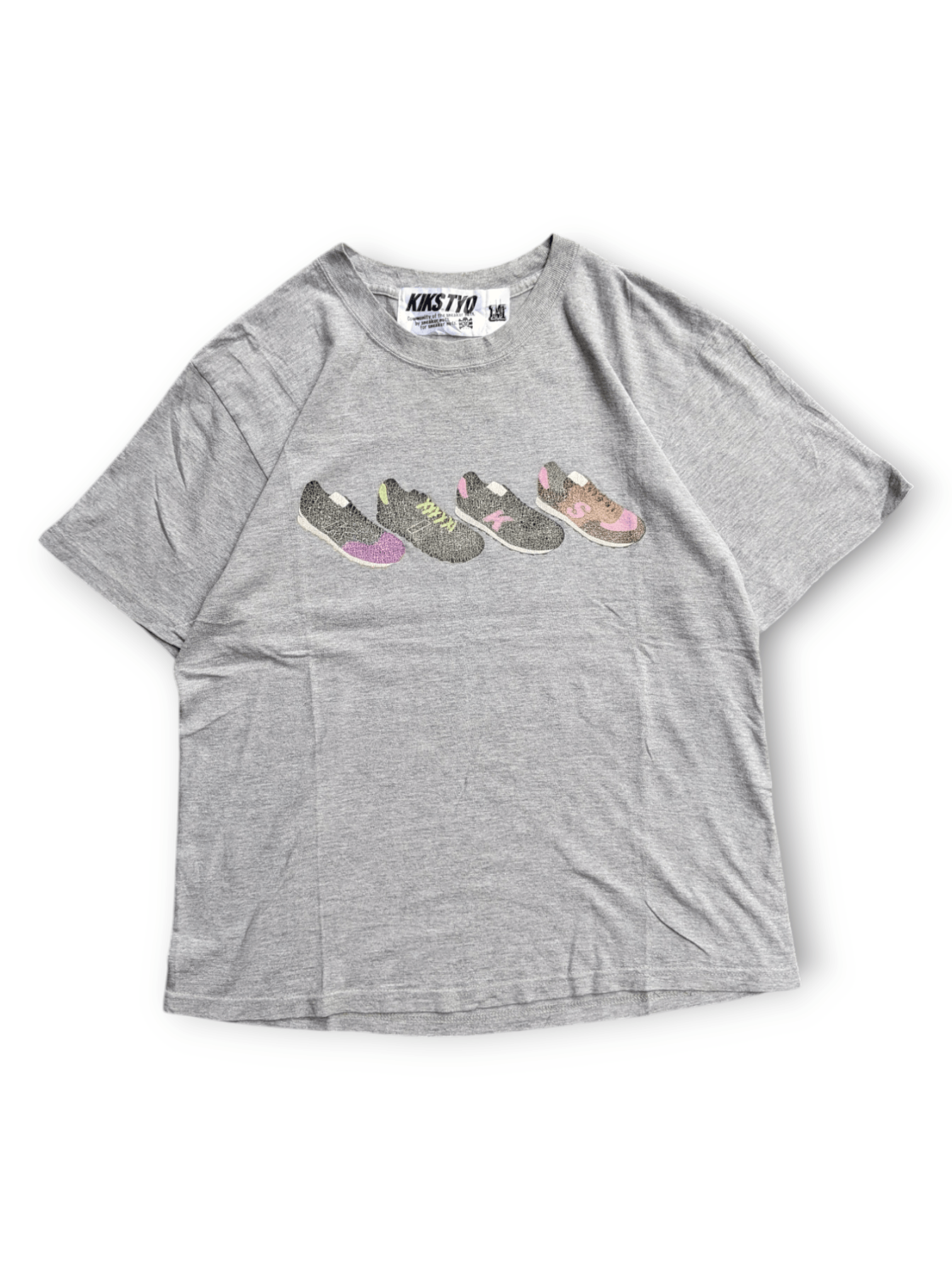 KIKS TYO × Vintage Kiks Tyo Community Sneaker Nuts Vintage T Shirt Size US M / EU 48-50 / 2 - 1 Thumbnail