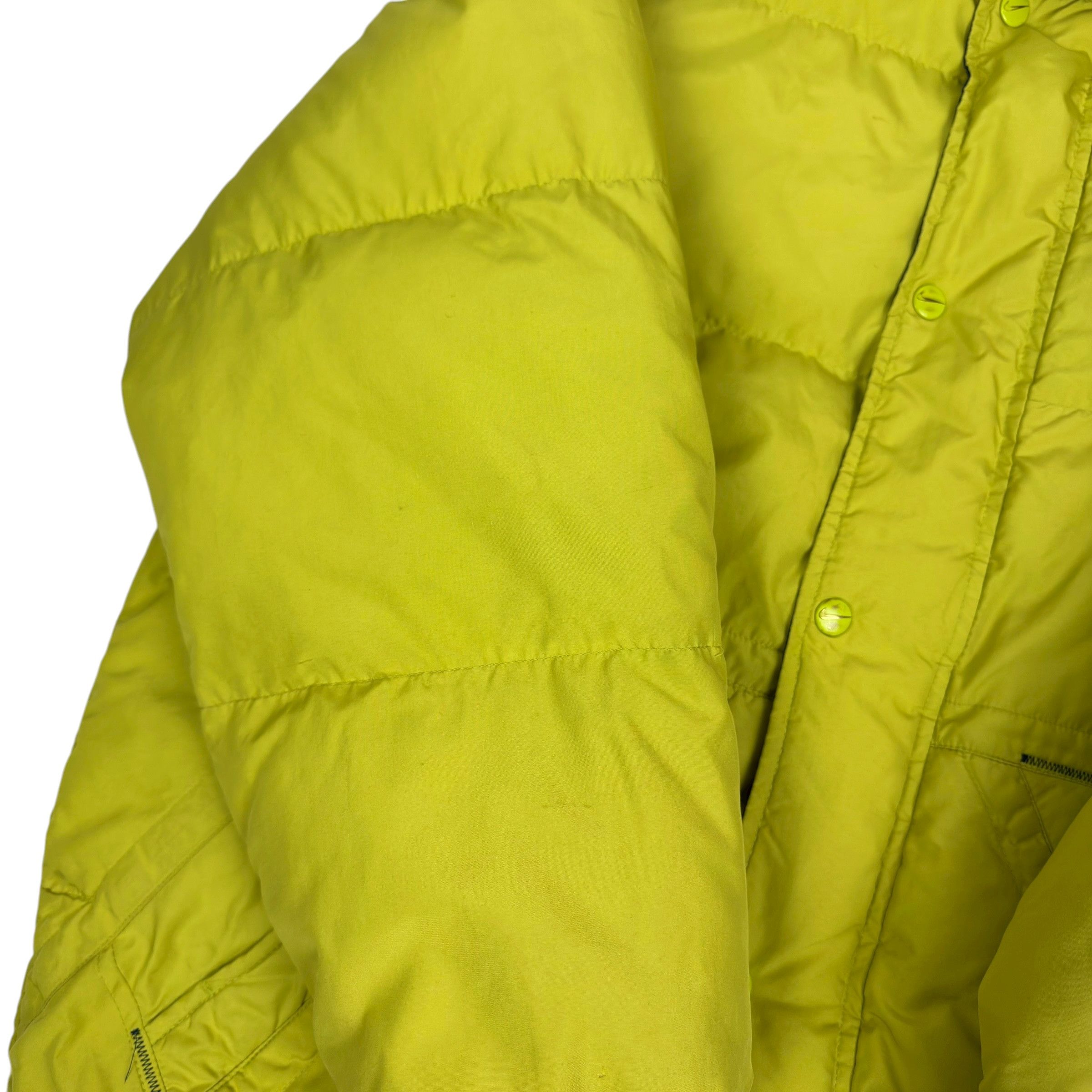 Nike Vintage Nike Mens Lime Green Swoosh Full Zip Puffer Jacket S Size US S / EU 44-46 / 1 - 6 Thumbnail