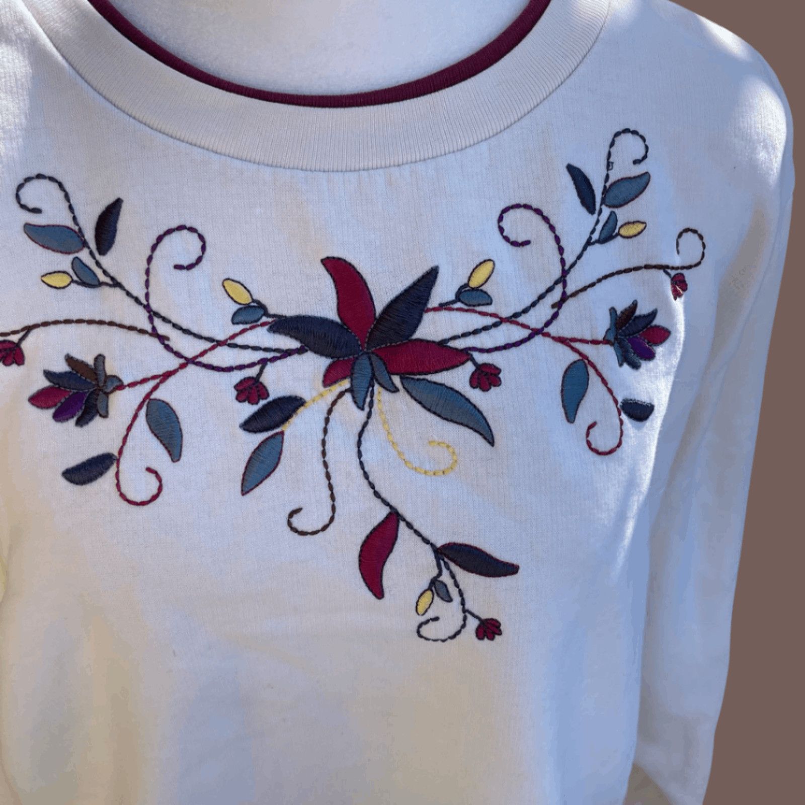Vintage VTG Pullover Sweater | Blair Embroidered White | Cottagecore Size XL / US 12-14 / IT 48-50 - 4 Thumbnail