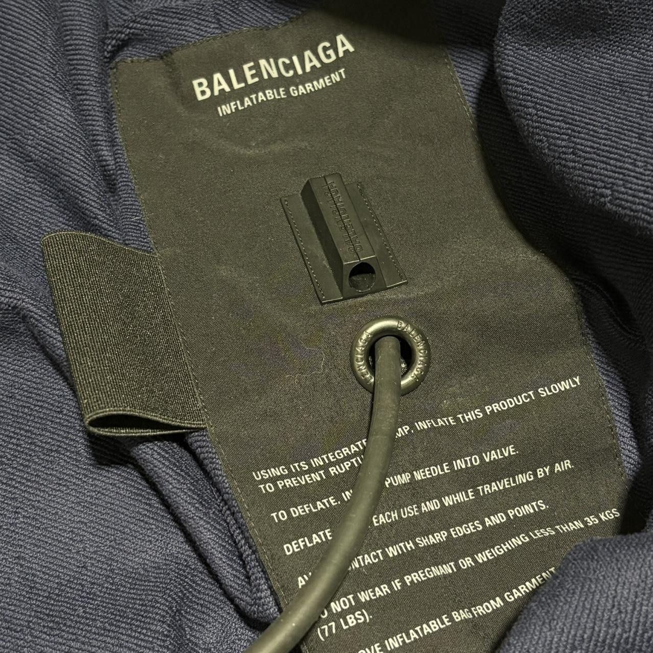 Balenciaga BALENCIAGA Logo-Print Zip-Up Insulated Hoodie Size US S / EU 44-46 / 1 - 4 Thumbnail