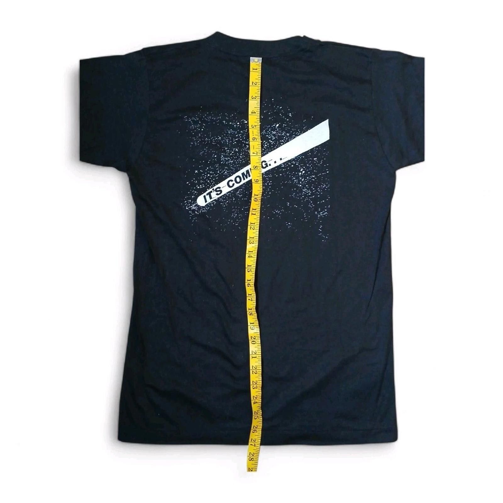 Other 1985-86 HALLEYS COMET IT'S COMING Large GRAPHIC TEE USA made Size US L / EU 52-54 / 3 - 5 Thumbnail