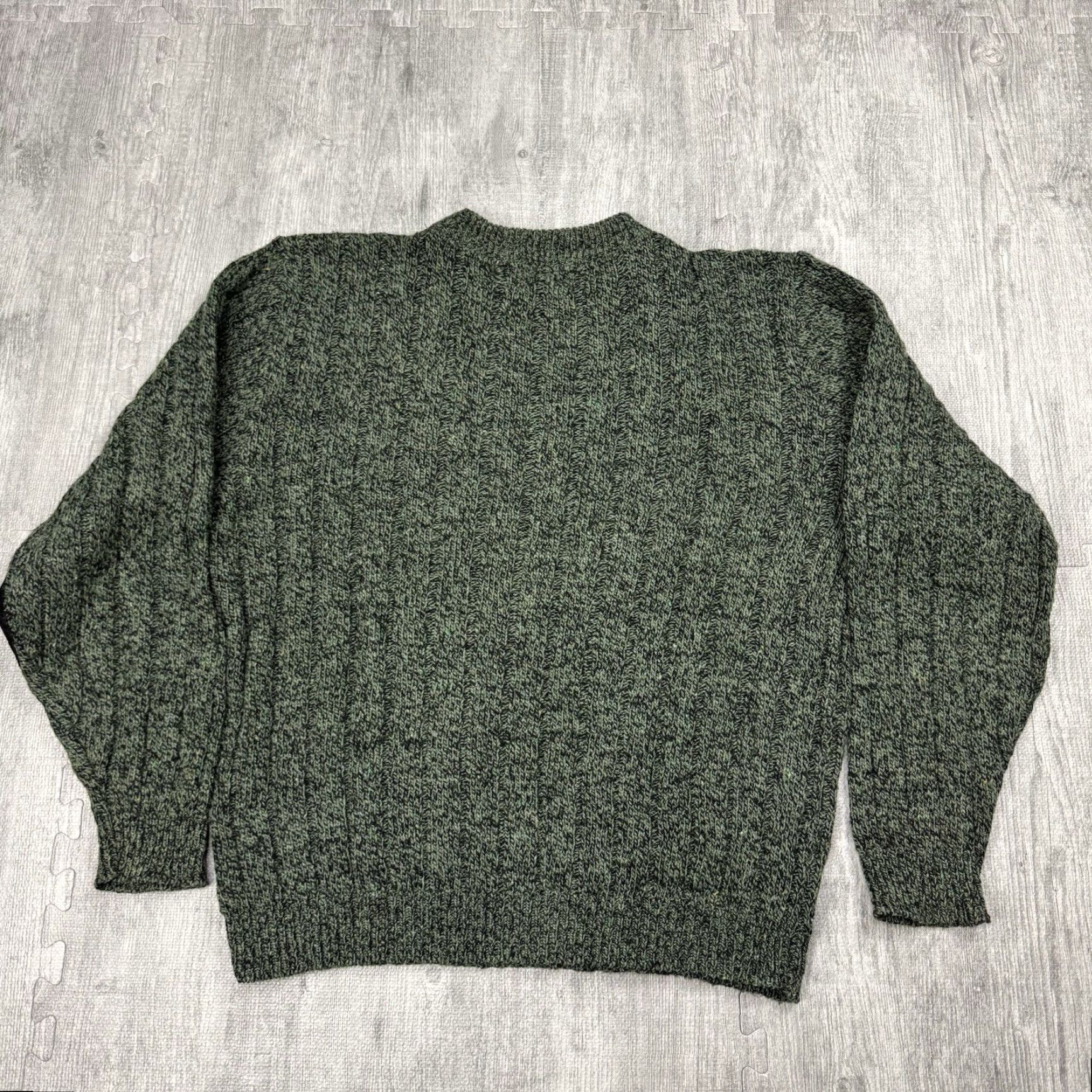 Orvis VINTAGE Orvis Men's Hunting Sweater Wool Blend Crew Neck Long Sleeve Green 80s Outdoor Shooting Winter Fall Size US M / EU 48-50 / 2 - 7 Thumbnail