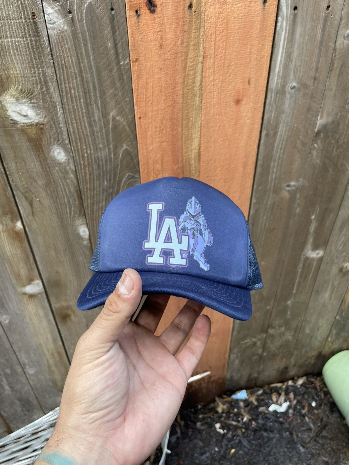 Other Mecha mewtwo x Los Angeles dodgers trucker hat Size ONE SIZE - 1 Thumbnail