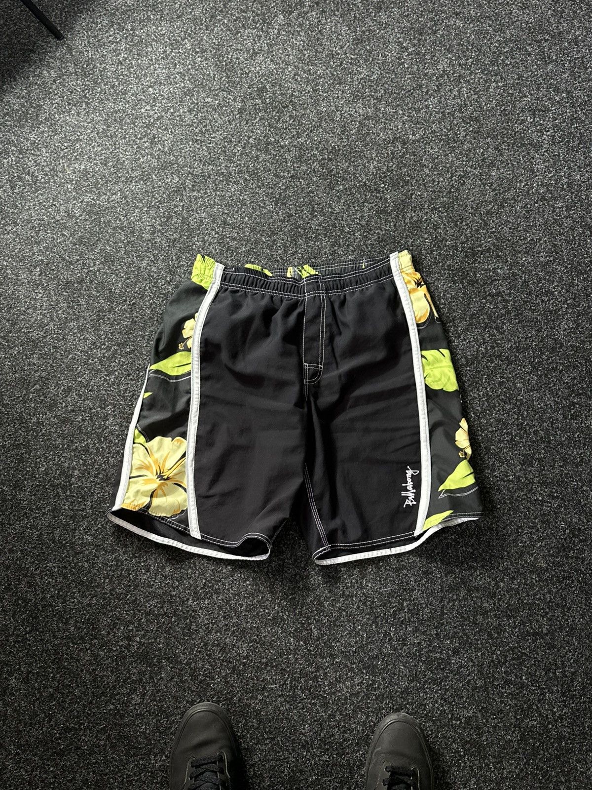 🚨RARE BILLABONG BIG LOGO SWIMM SHORTS Y2K SURF VINTAGE