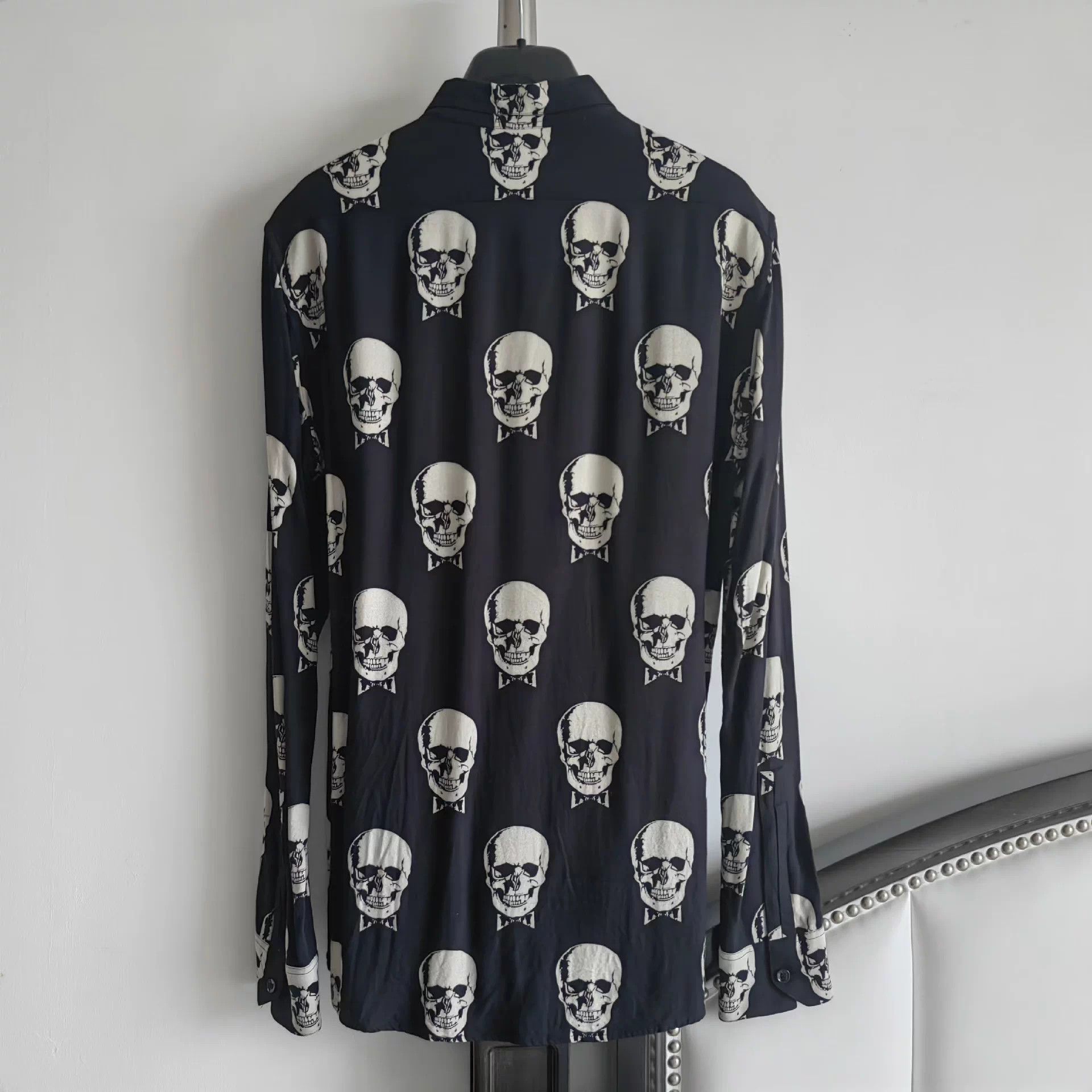 Saint Laurent Paris SLP 15SS Skull Shirt 40 (9/10) Size US XXS / EU 40 - 2 Thumbnail