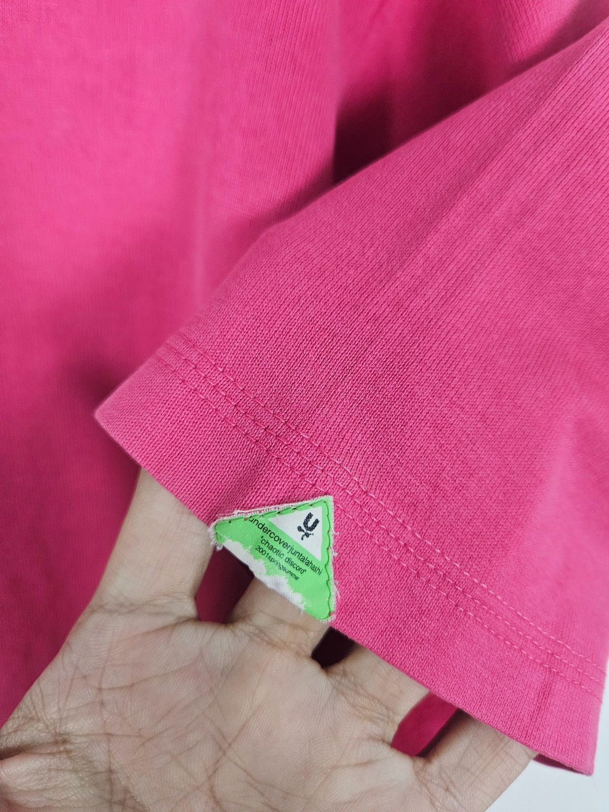 Undercover 2001 Chaotic Discord spring summer fluoro punk tee shirt Size US M / EU 48-50 / 2 - 6 Thumbnail