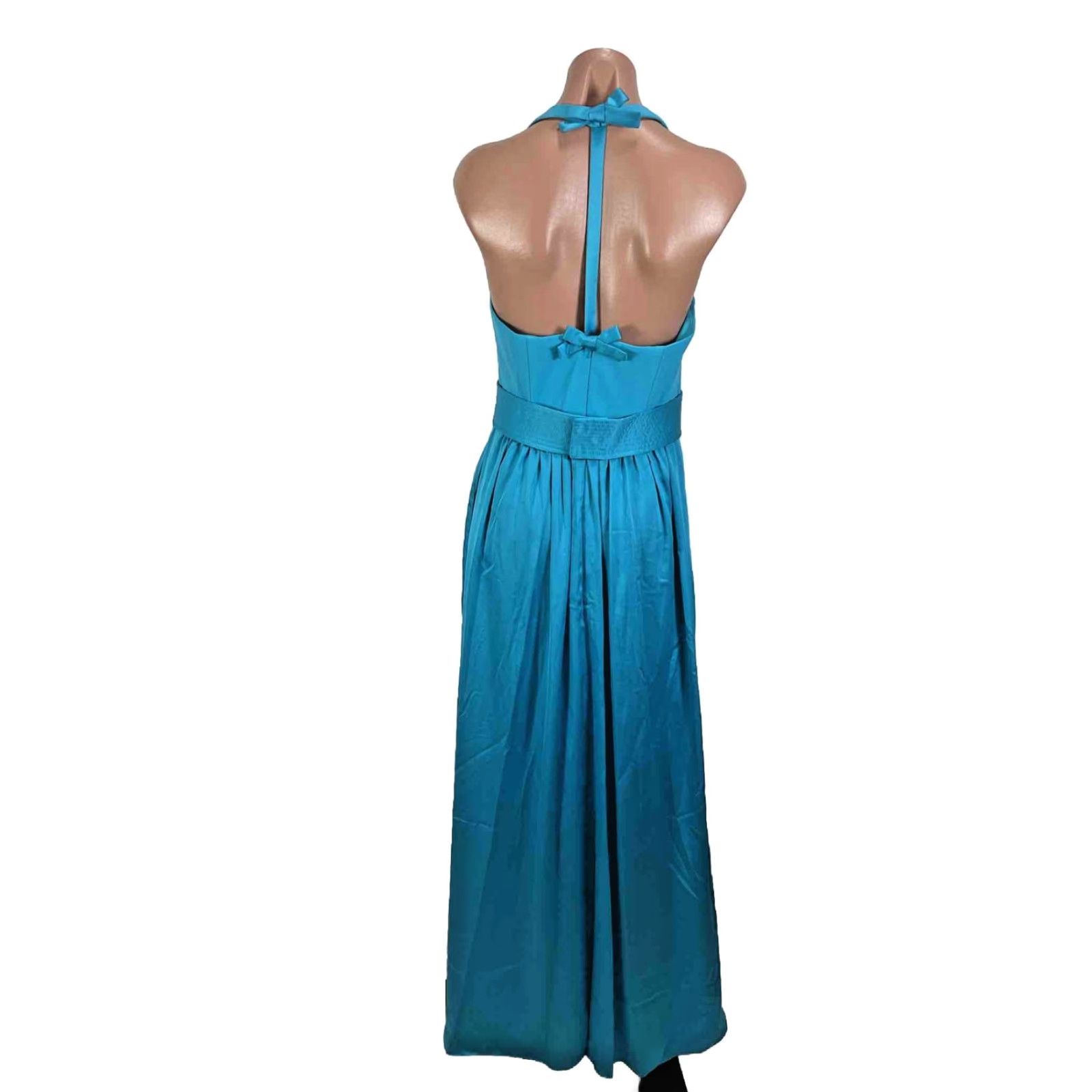 Vera Wang White Blue Halter Formal Dress 6 A-Line Gown Pockets VW360214