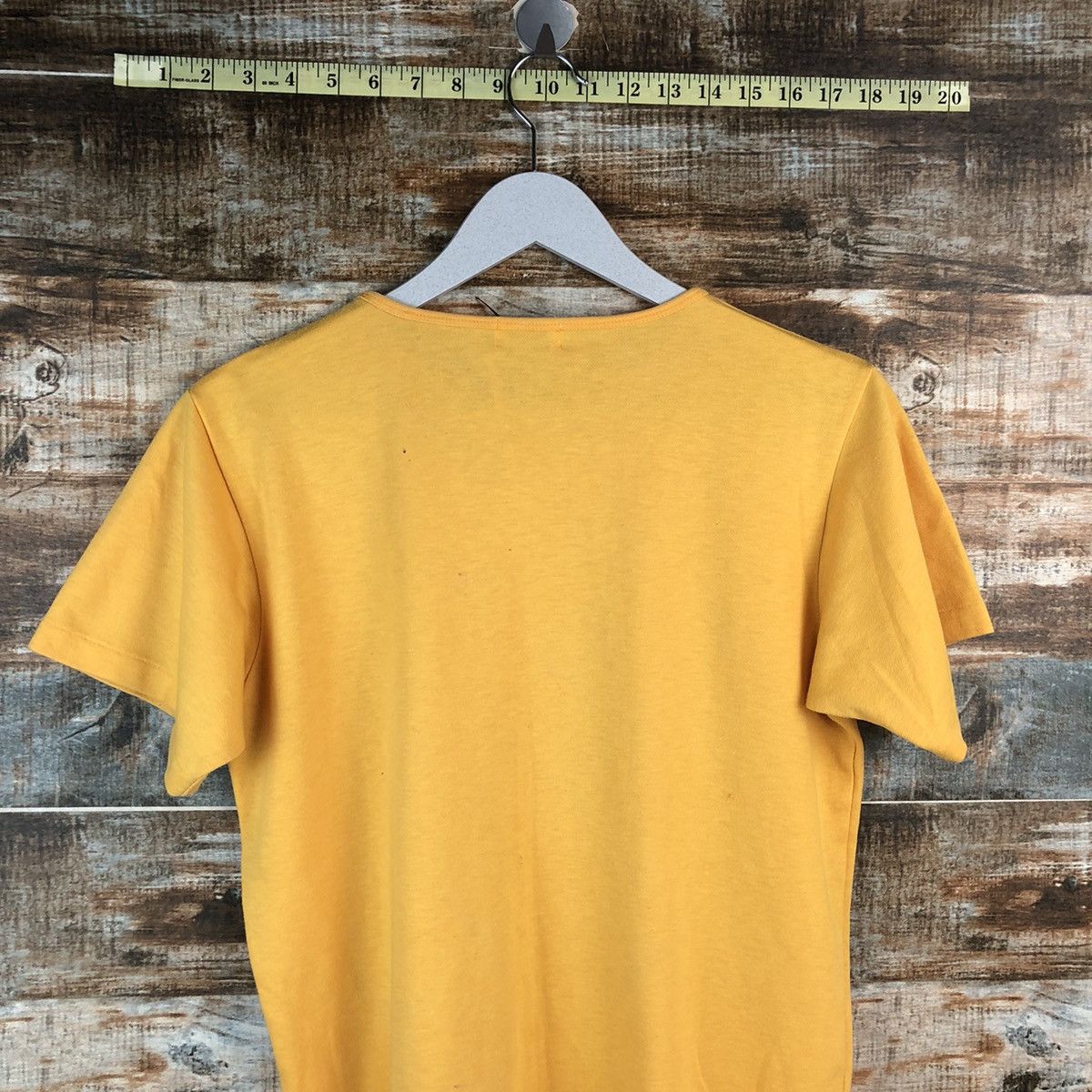 Nike Nike japan vintage Yellow T-Shirt #A2598 Size US S / EU 44-46 / 1 - 14 Thumbnail