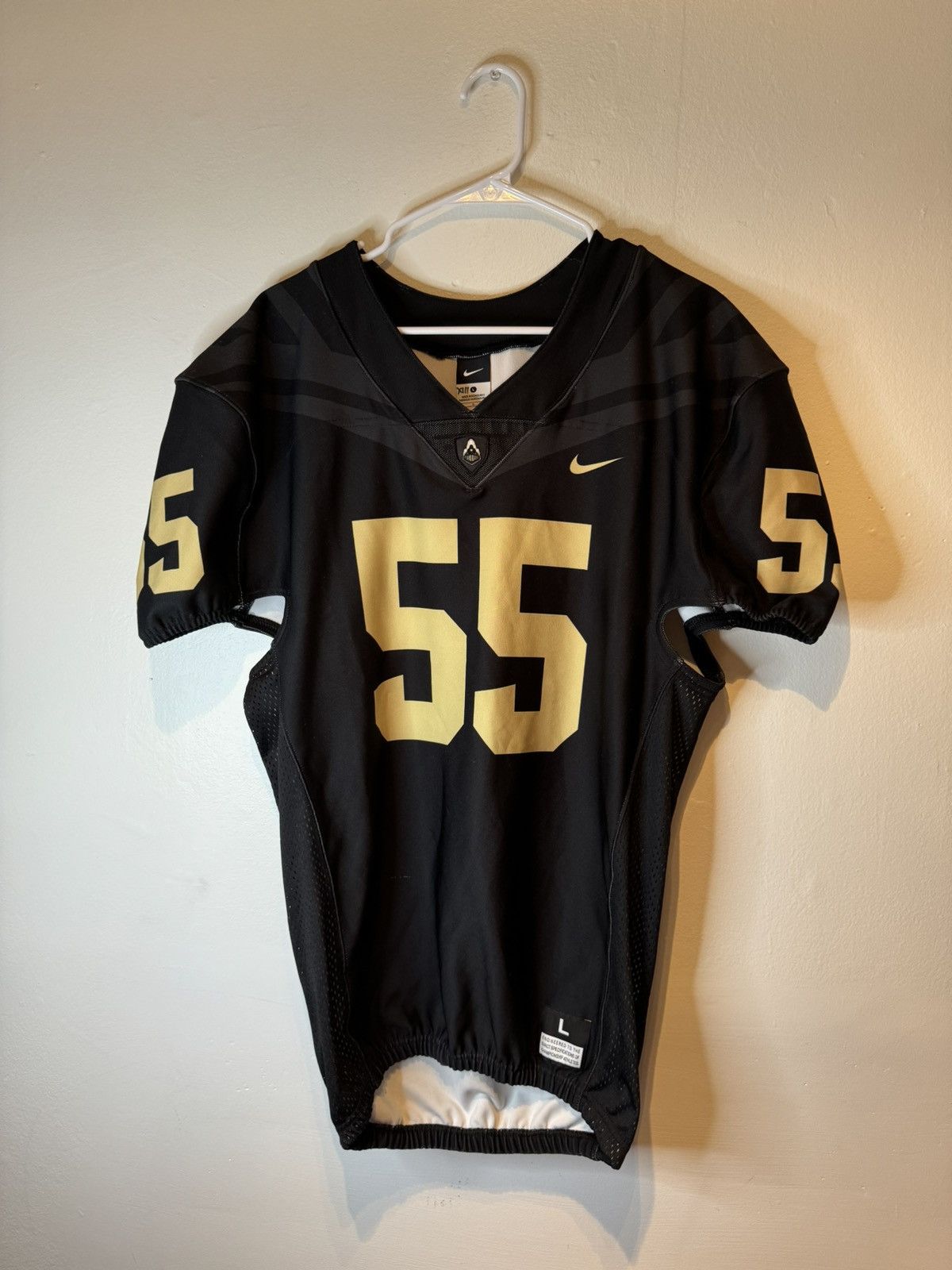 Nike 2017 Nike Sample Purdue player football jersey men sz L Size US L / EU 52-54 / 3 - 1 Thumbnail