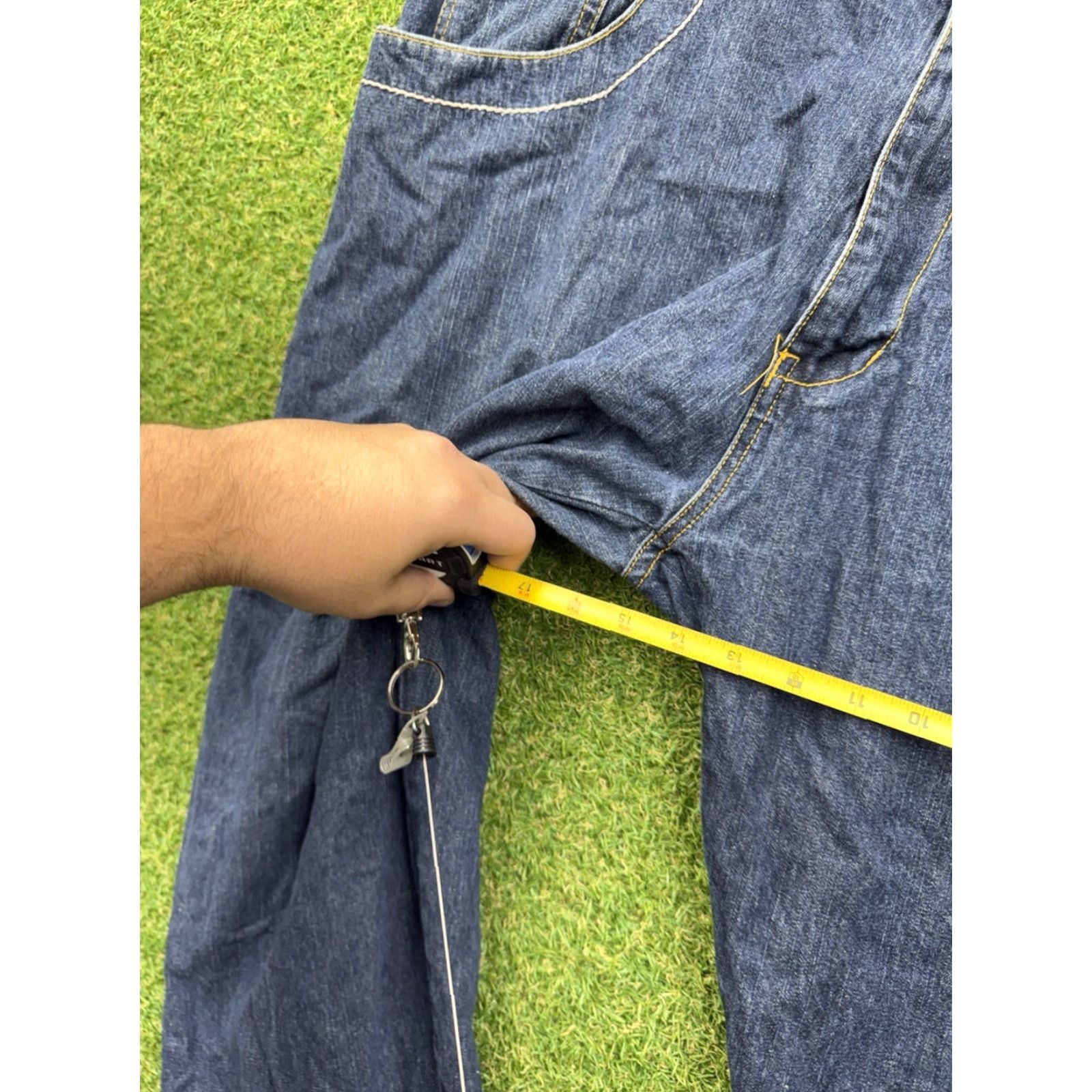Vintage VINTAGE Helix Jeans Men 44x34 Slim Straight Cotton Denim Blue Baggy Punk Grunge 90s Buckle/Logo Accents Mens Size US 44 / EU 60 - 6 Thumbnail