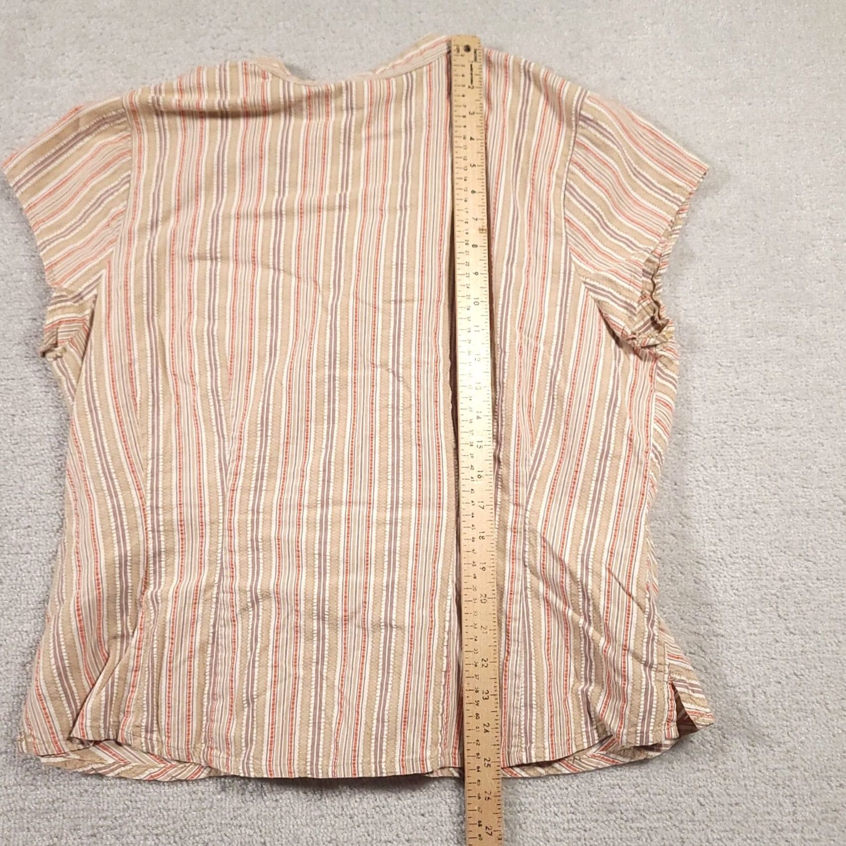 Faded Glory VINTAGE Faded Glory Shirt Womens 18/20W Beige Striped Stretch Pearl Snap V Neck Y2K Womens Size XXL / US 16-18 / IT 52-54 - 5 Thumbnail