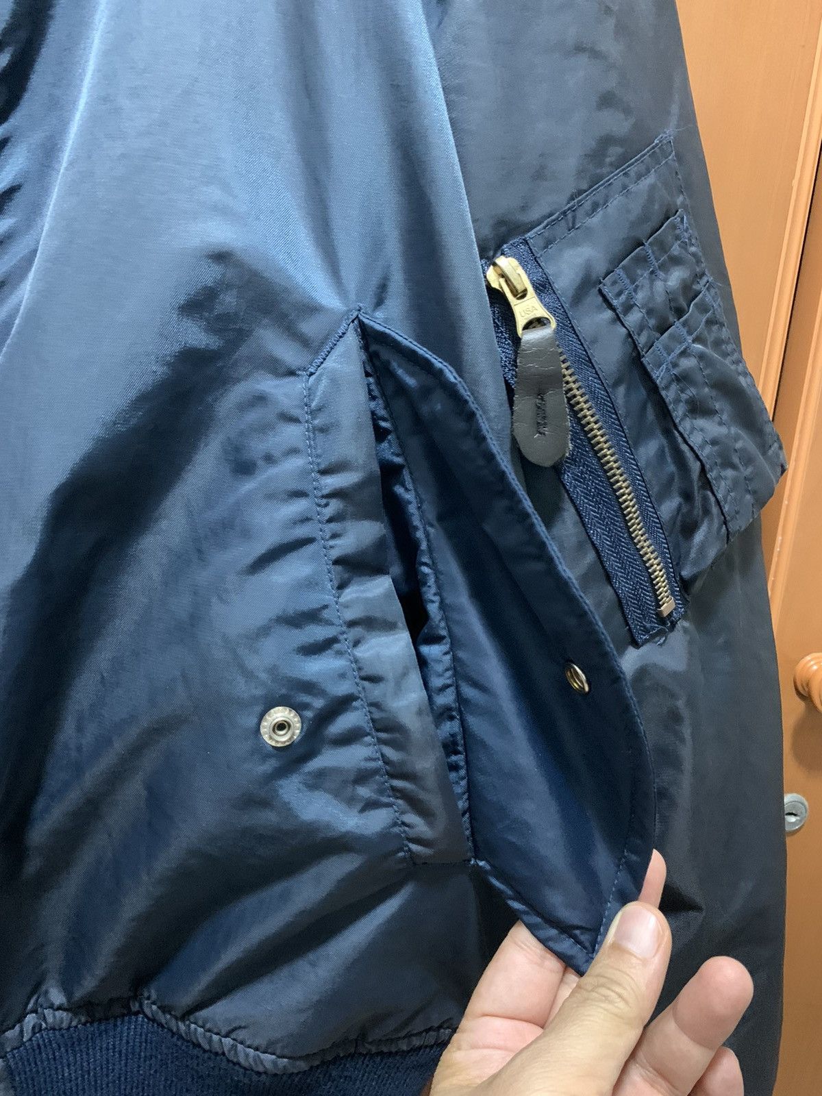 Japanese Brand Vintage Intermediate Bomber Jacket Dark Blue Size US L / EU 52-54 / 3 - 10 Thumbnail