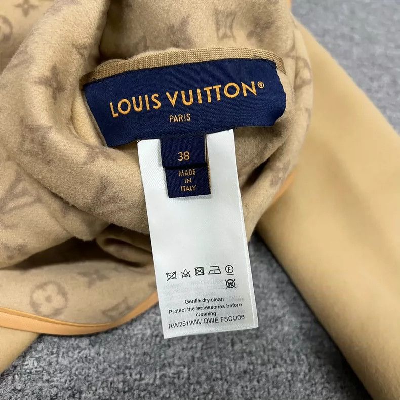 Louis Vuitton Louis Vuitton FW23 Caramel double-breasted coat with full l Size XS / US 0-2 / IT 36-38 - 6 Thumbnail