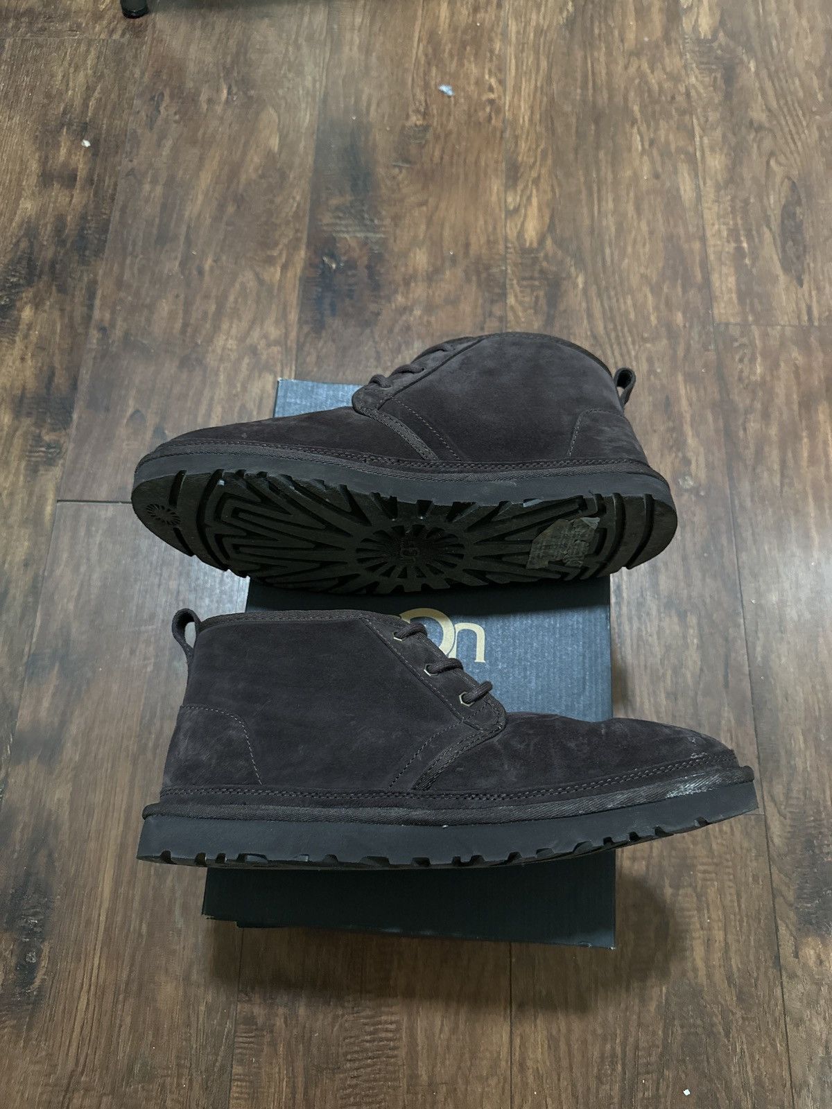 Ugg Ugg Neumel Leather Suede Size US 12 / EU 45 - 1 Thumbnail