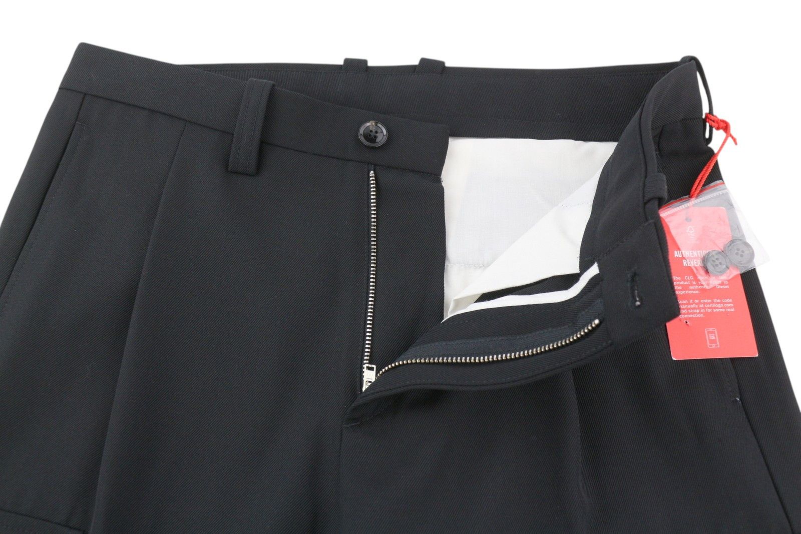 Diesel P-RHEE-NW W29 Black Wool Blend Pleated Zip Cargo 85383 Size US 29 - 5 Thumbnail