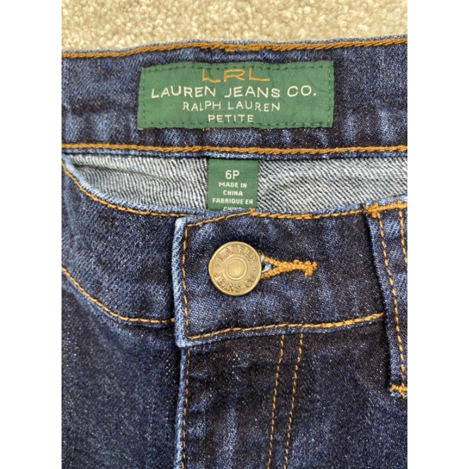 Ralph Lauren Lauren Ralph Lauren Jeans Women 6P Blue Denim Classic Straight Leg Jeans Fits: Classic 29" Waist 28" Inseam XS? Size 28" / US 6 / IT 42 - 6 Thumbnail