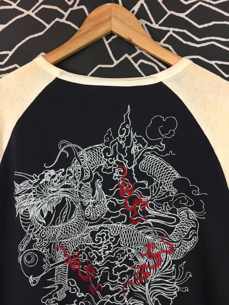Japanese Brand Vtg Japanese Dragon Art Sukajan Style Raglan Tee Size US L / EU 52-54 / 3 - 3 Thumbnail