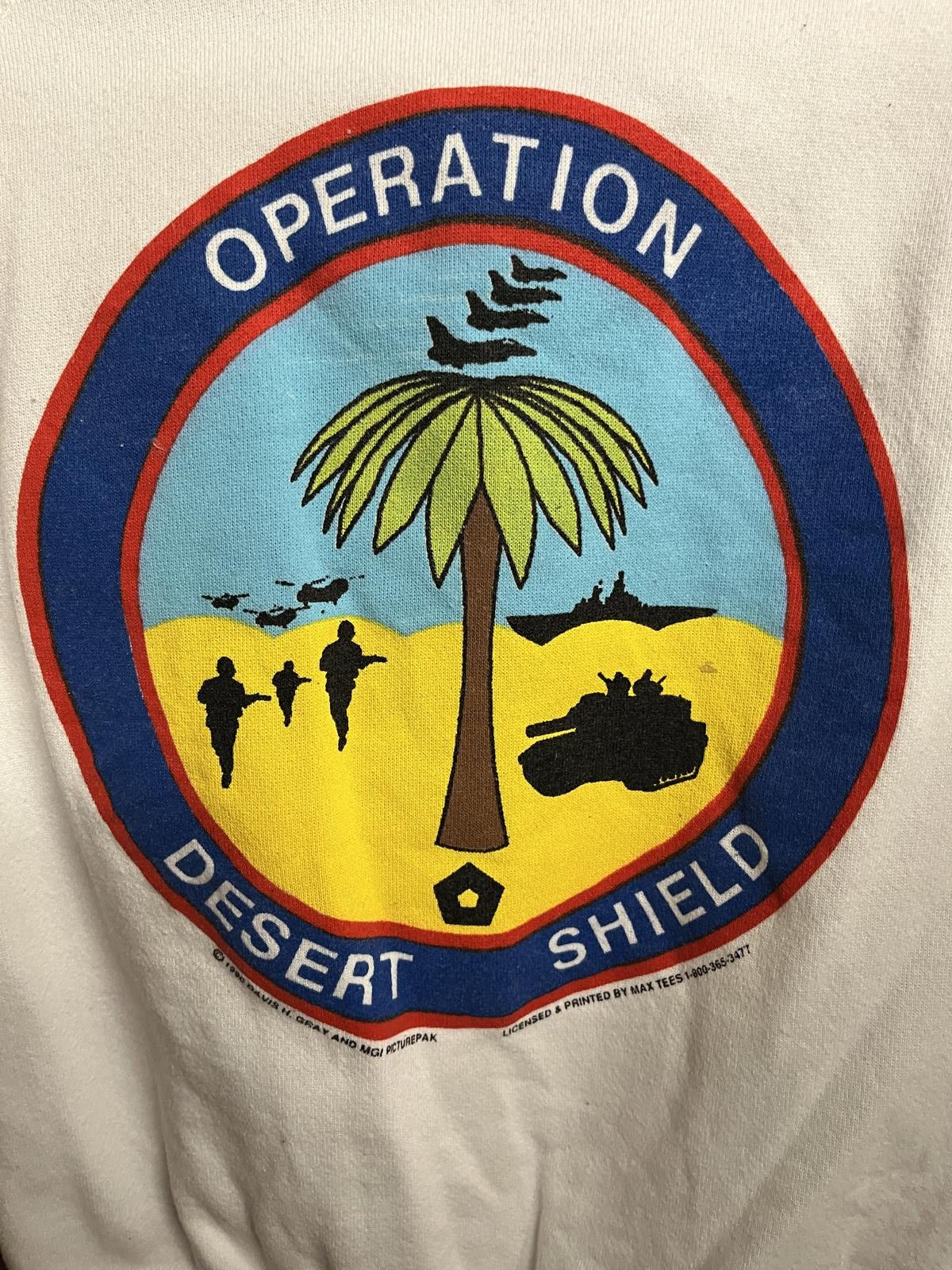 Hanes VTG Operation Desert Shield Crew Neck - 2 Sided 1990 -M Size US M / EU 48-50 / 2 - 4 Thumbnail