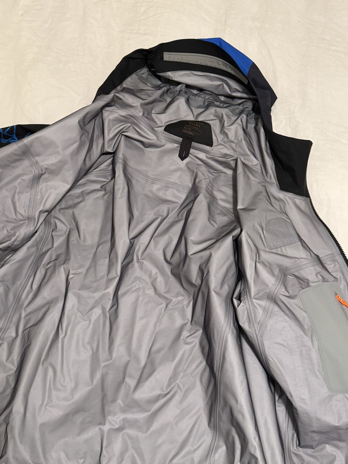 Arc'teryx × Beams Plus BNWT Arc’teryx x Beams Plus Beta Jacket Boro Blue Size US M / EU 48-50 / 2 - 19 Thumbnail