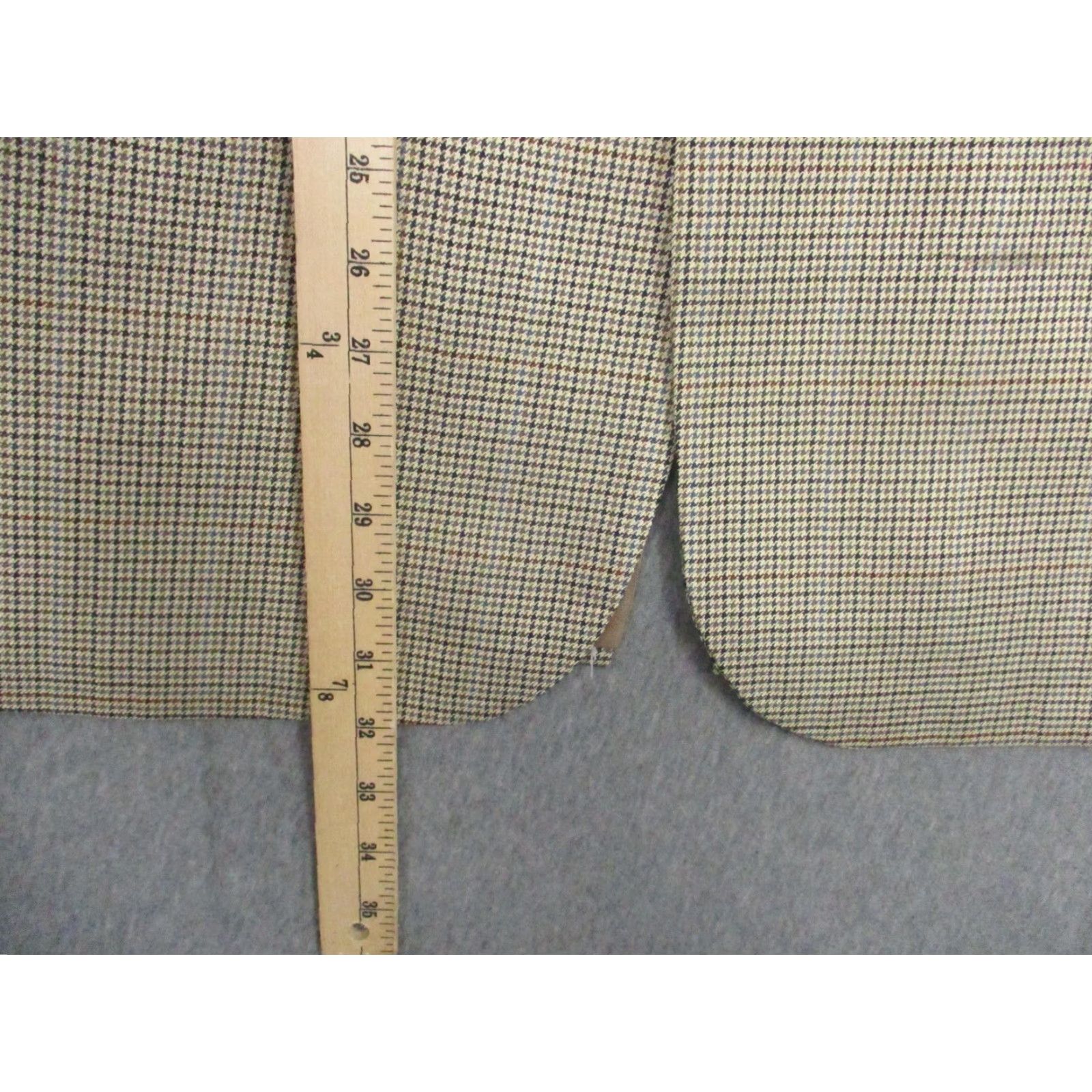 Brooks Brothers VINTAGE Brooks Brothers 346 Sport Coat Mens 43 Regular Houndstooth Beige Silk Wool Two-Button Notch Lapel Business Casual Wedding Jacket Size US XS / EU 42 / 0 - 3 Thumbnail