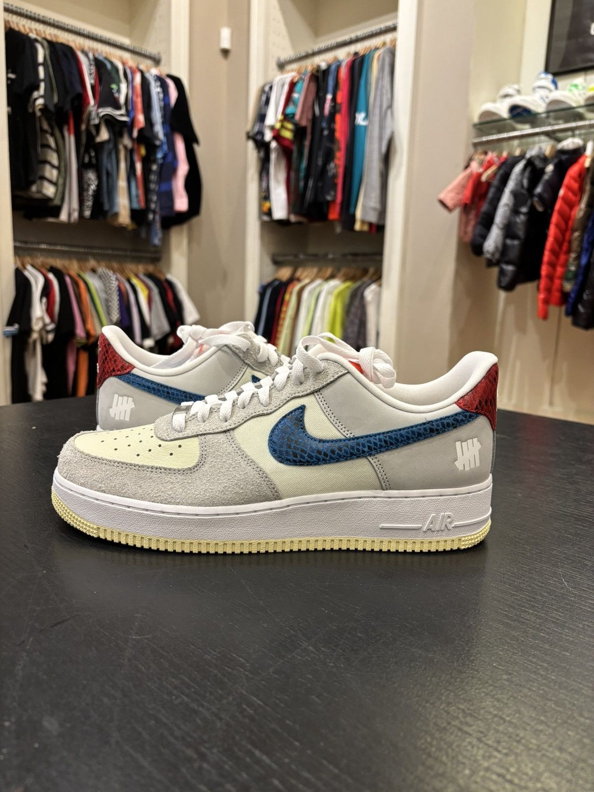 Nike × Undefeated Nike Air Force 1 x Undefeated 5 On It Size US 10 / EU 43 - 1 Thumbnail