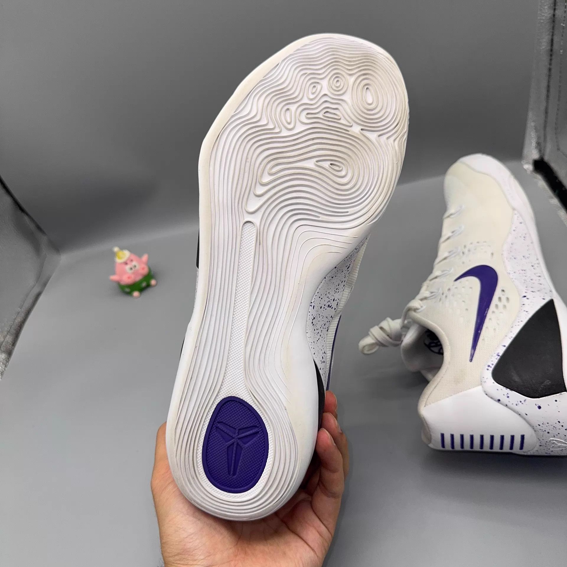 Nike Nike Kobe 9 IH1401-100 White Purple Used Size 44.5 Size US 11.5 / EU 44-45 - 7 Thumbnail