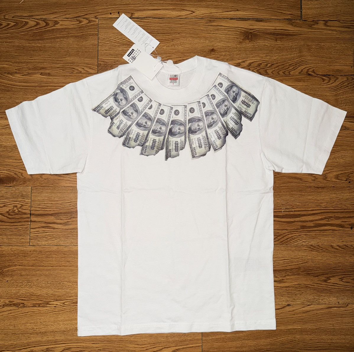 MM6 × Maison Margiela × Supreme Supreme MM6 Maison Margiela Liquid
