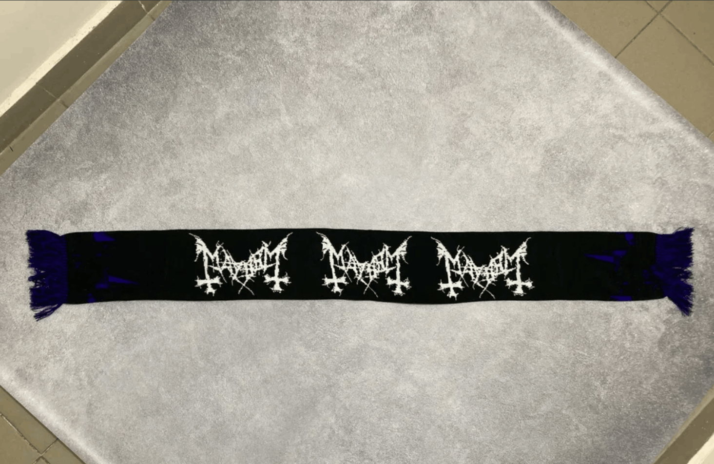 Band Tees Scarf - Mayhem - De Mysteriis Dom Sathanas black metal Size ONE SIZE - 4 Thumbnail