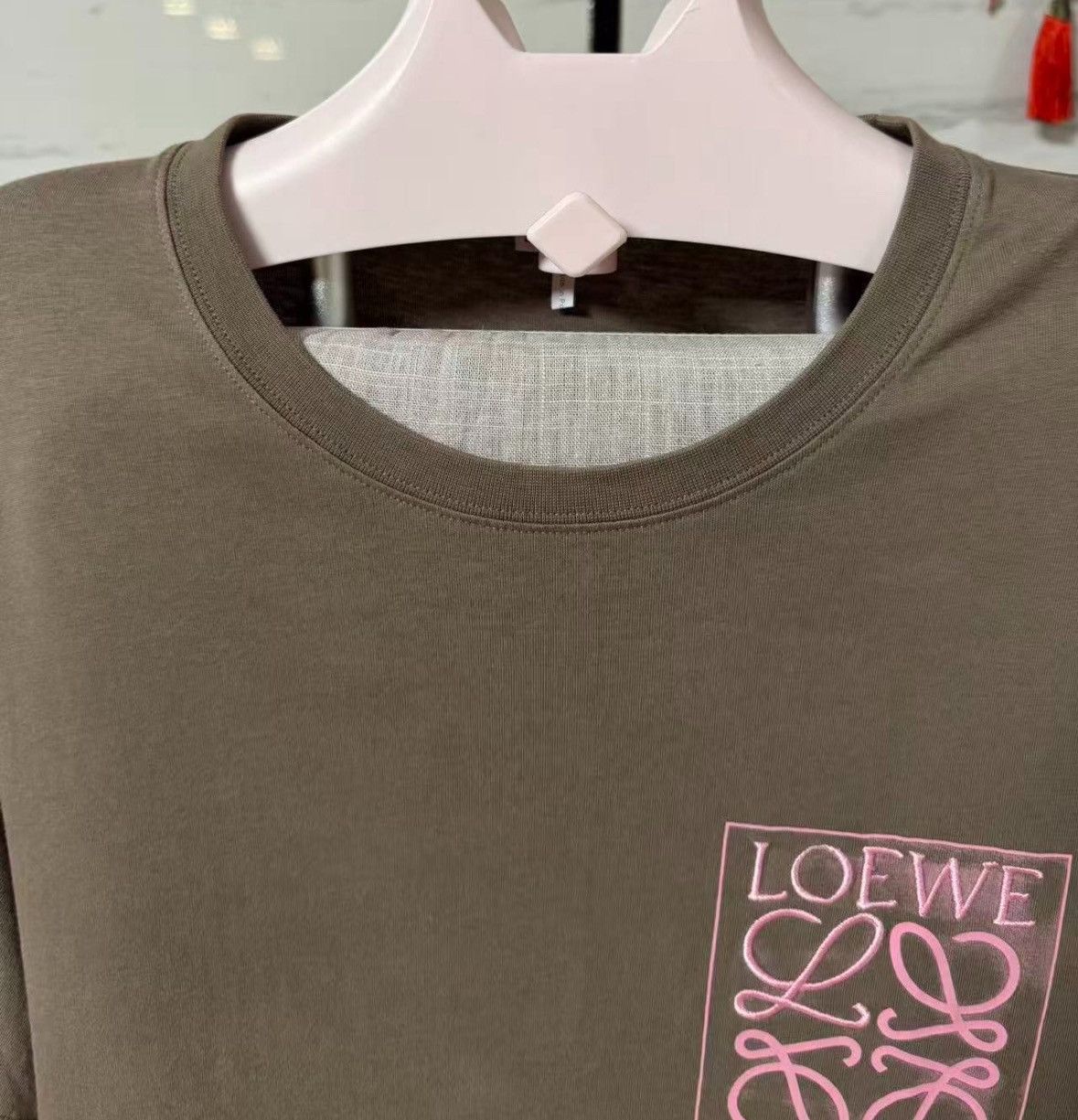 Loewe loewe Brown short sleeves 2505-Nextarrow Size US XL / EU 56 / 4 - 6 Thumbnail