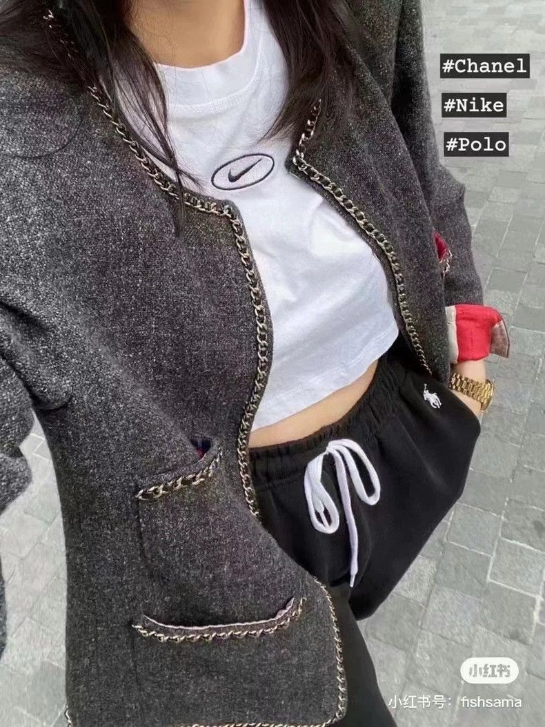 Chanel Chanel Gray four-pocket chain jacket Size XS / US 0-2 / IT 36-38 - 7 Thumbnail