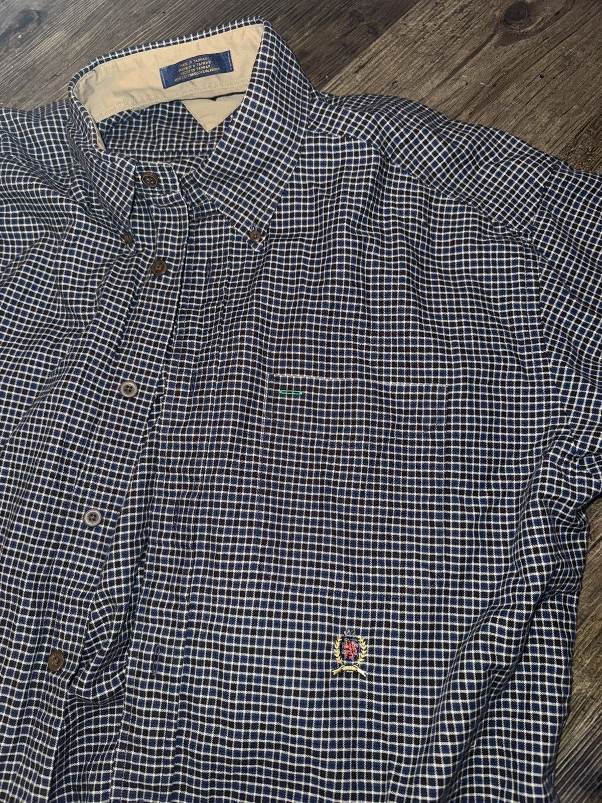 Tommy Hilfiger × Vintage Vintage Tommy Hilfiger Button Up Size US L / EU 52-54 / 3 - 2 Thumbnail