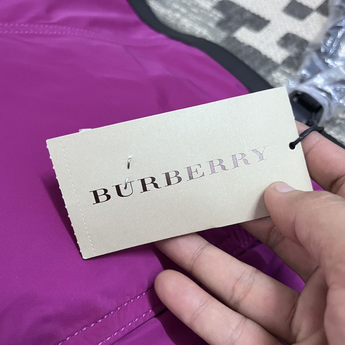 Burberry Authentic Burberry Nylon Large Totebag Size ONE SIZE - 4 Thumbnail