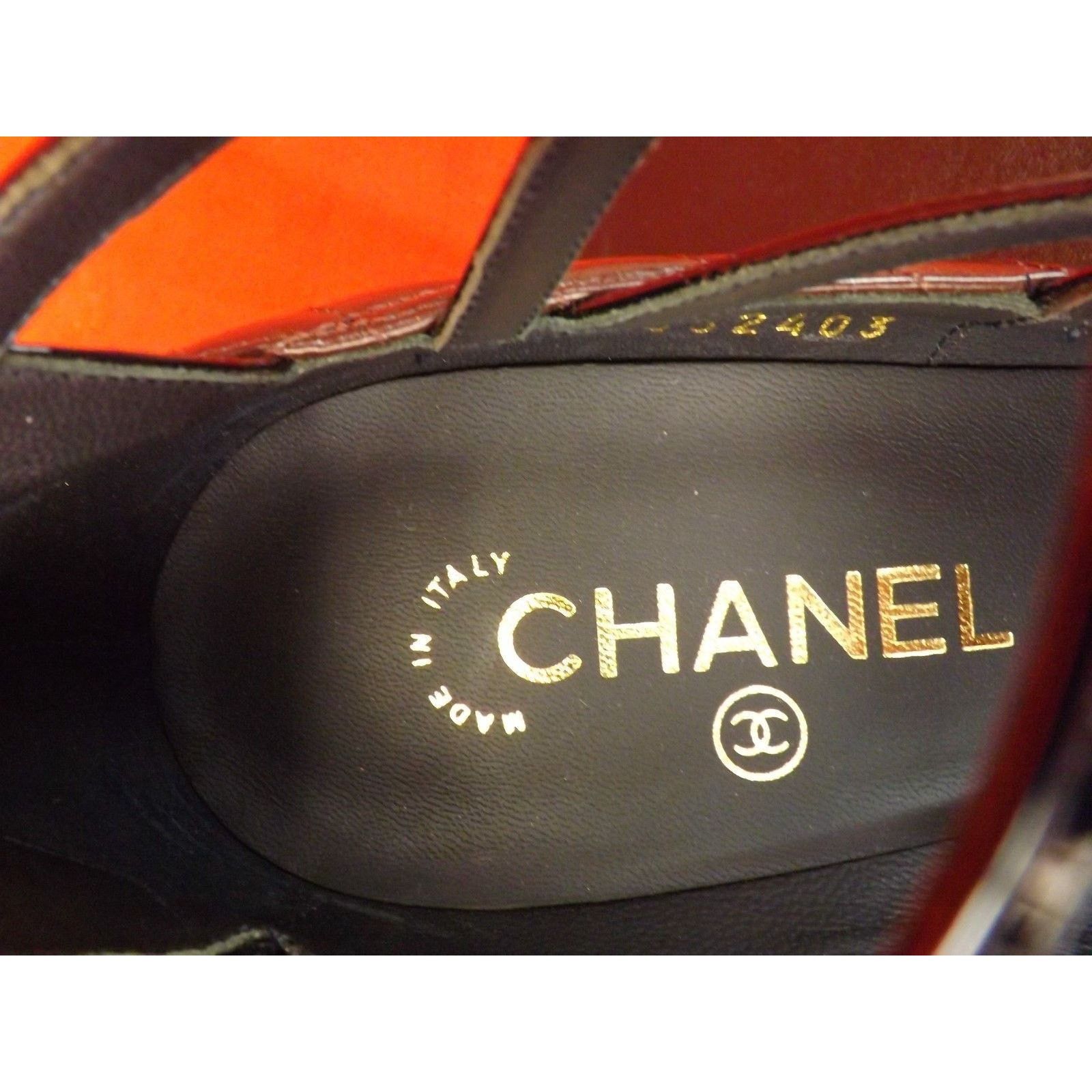 Chanel CHANEL G32403 BURGUNDY QUILTED LEATHER CC LOGO PUMPS 40.5 Size US 10.5 / IT 40.5 - 10 Thumbnail