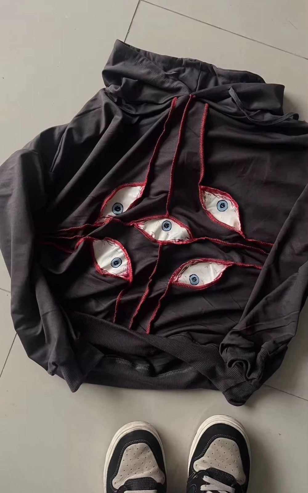 Japanese Brand × Other Streetwear y2k sweatshirt hoodie retro gothic eye print Size US L / EU 52-54 / 3 - 6 Thumbnail