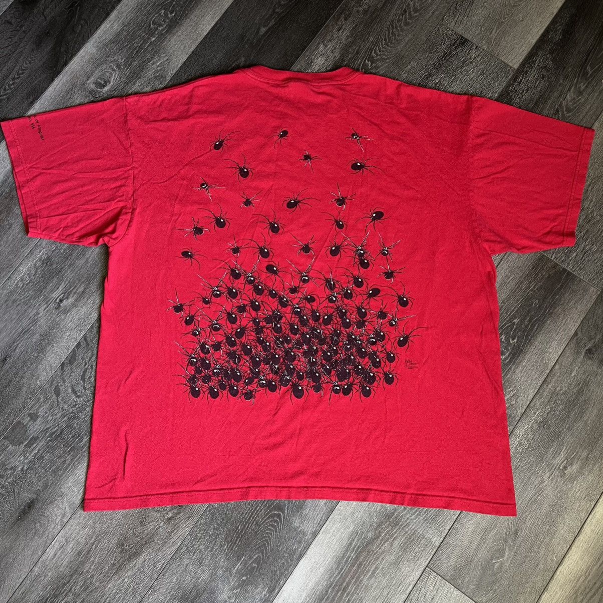 Vintage Vintage 2000s Spider Black Widow All Over Print Graphic Tee Size US XXL / EU 58 / 5 - 2 Thumbnail