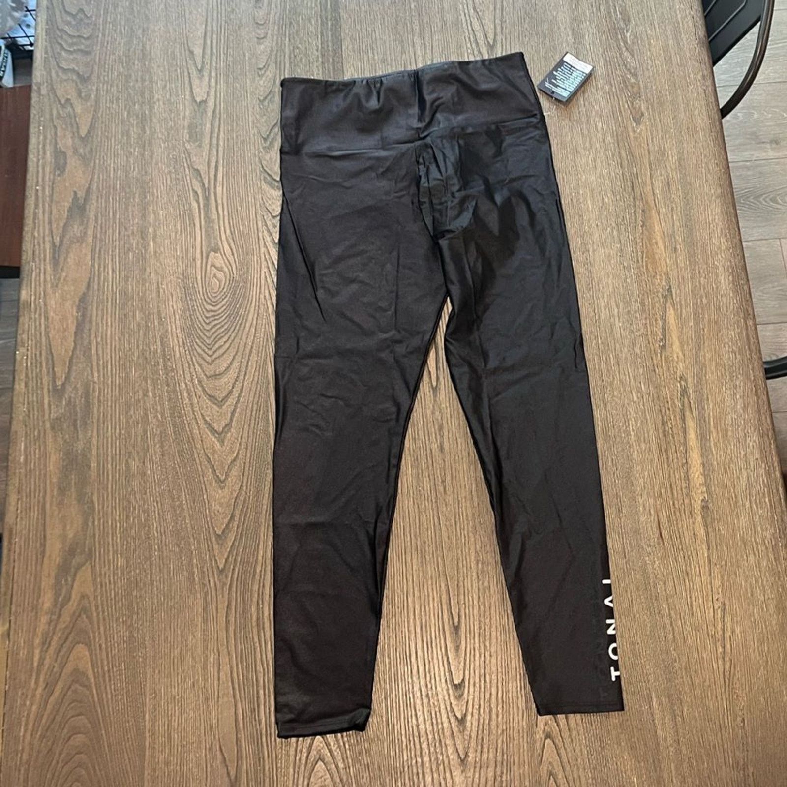 Vintage NWT Onzie Tonal High Rise Athletic Leggings Black Size XL Size 36" / US 14 / IT 50 - 1 Thumbnail