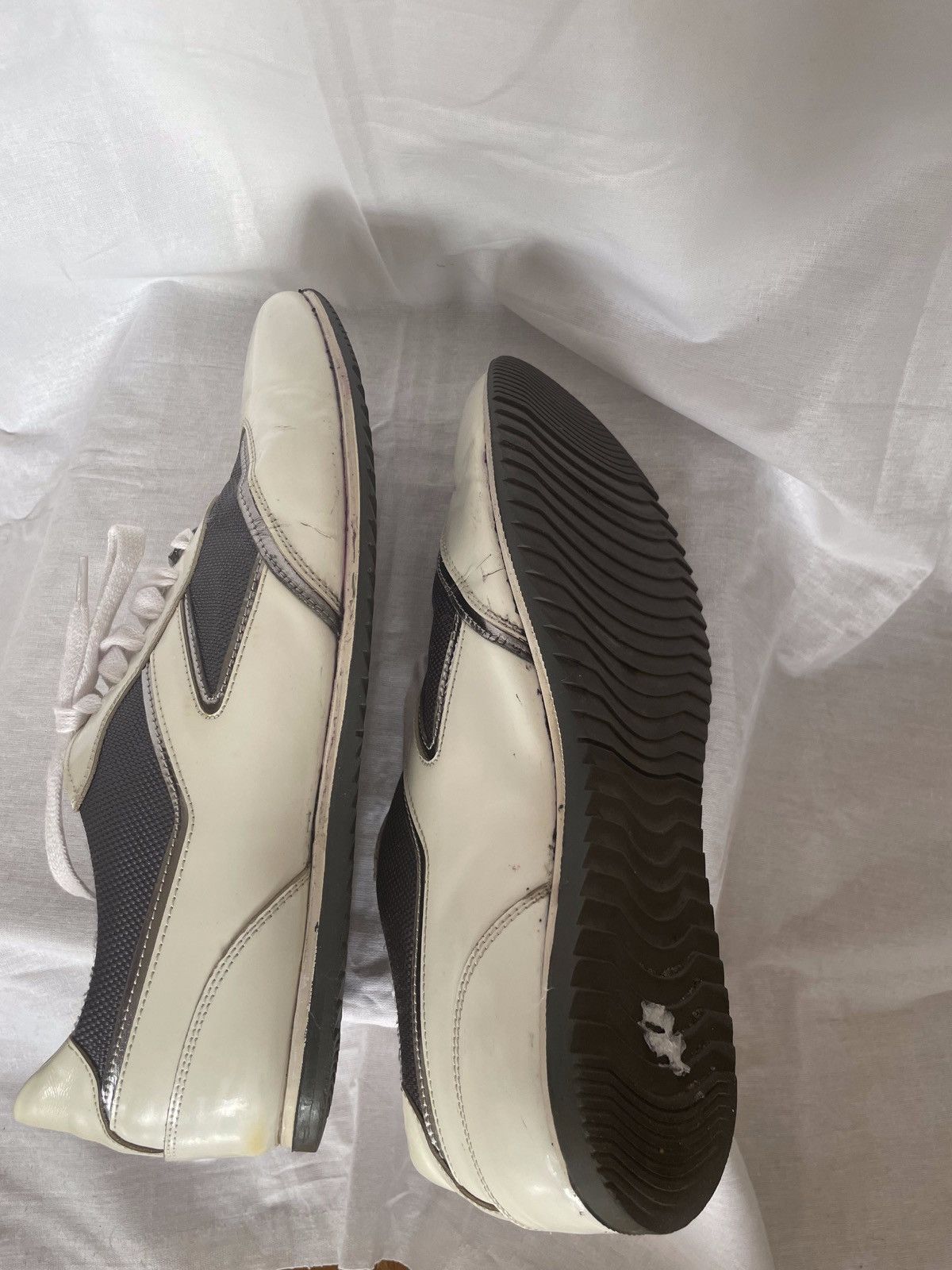 Versace Versace patent leather sneakers Size US 9 / EU 42 - 10 Thumbnail