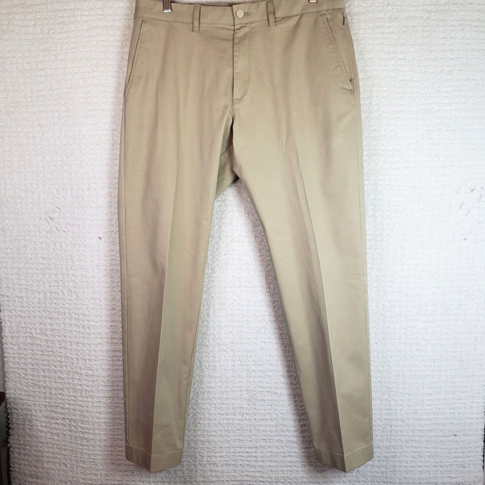 J.Crew J.CREW Flex Thompson Chino Pants Men Regular Straight tan khaki 35x32 Slim? (Note: There is a potential ambiguity here.) Size US 35 - 2 Thumbnail