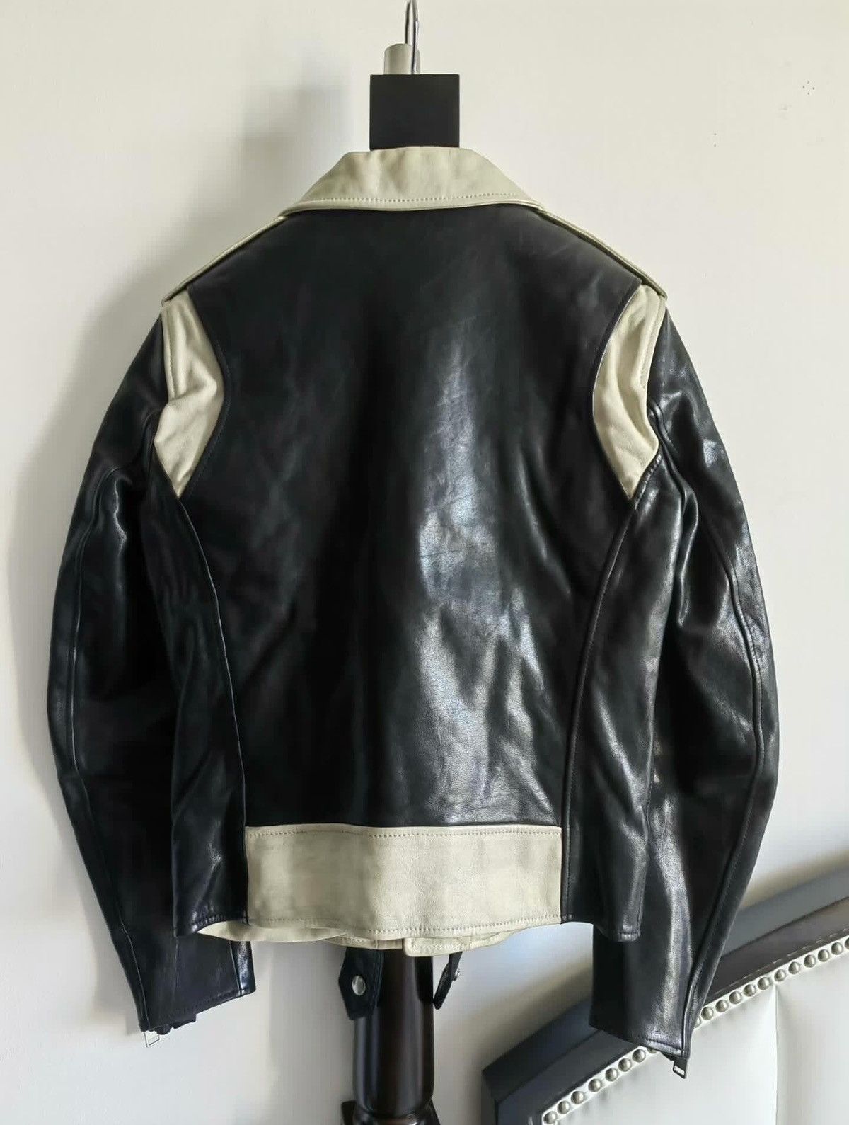 Saint Laurent Paris Saint Laurent Paris sample leather jacket - Dmc99 Size US S / EU 44-46 / 1 - 2 Thumbnail