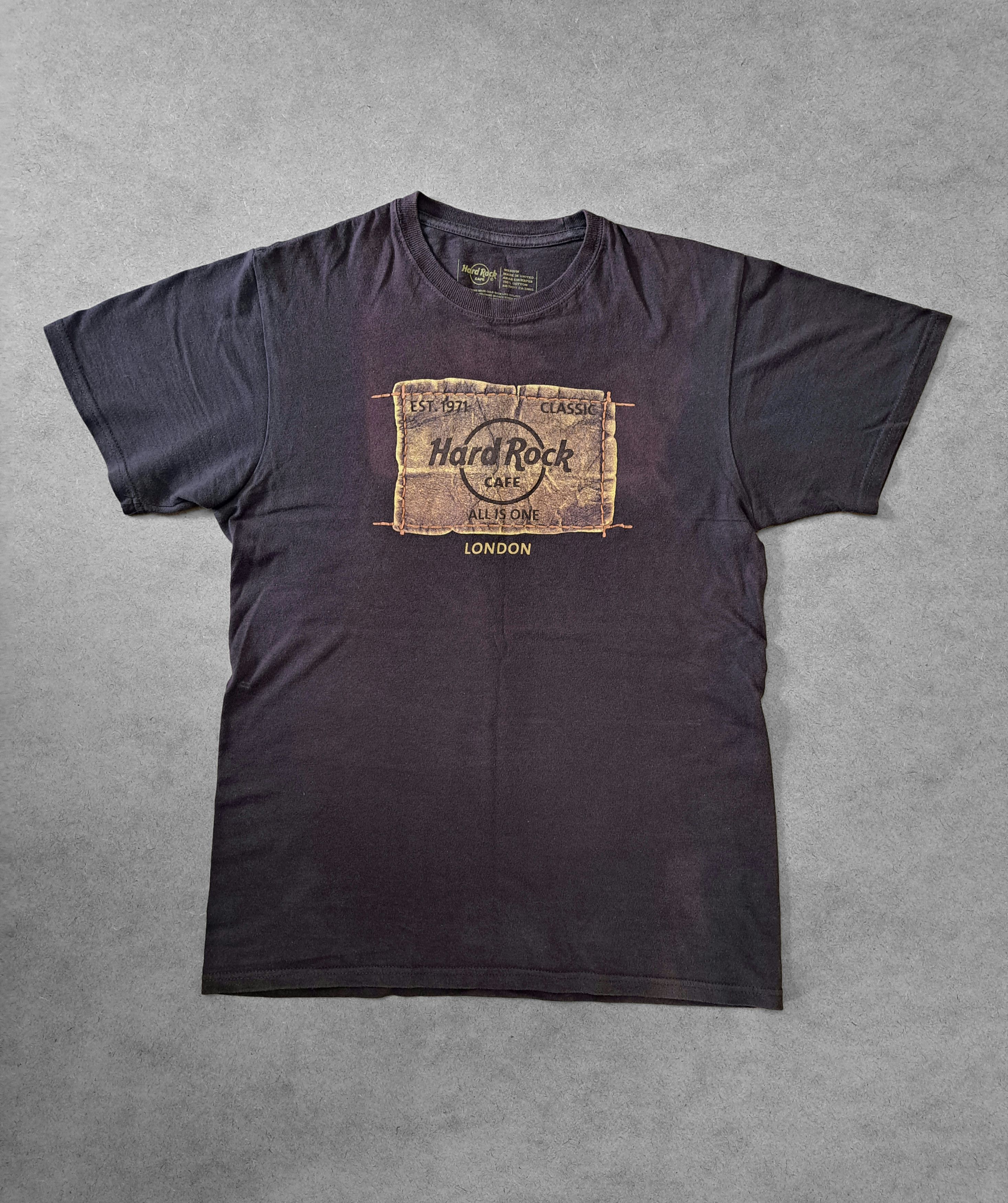 Hard Rock Cafe Vintage Hard Rock Cafe All Is One London tee Size US M / EU 48-50 / 2 - 1 Thumbnail