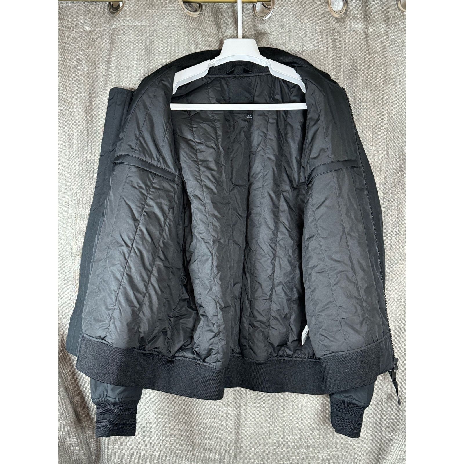 J.Lindeberg J. Linderberg Dwayne Bomber Black Jacket Mens Size L USED Size US L / EU 52-54 / 3 - 2 Thumbnail