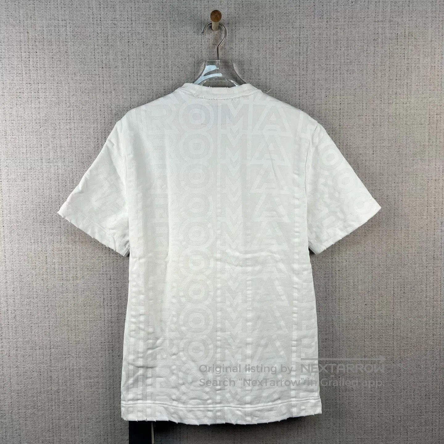 Fendi Fendi Solid Letter Print Crewneck Short Sleeve. Size XS / US 0-2 / IT 36-38 - 3 Thumbnail