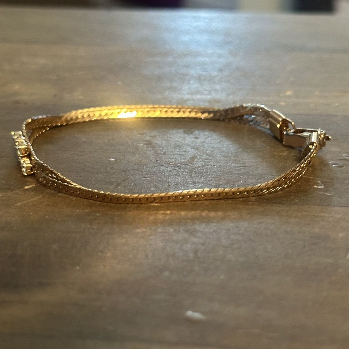 Vintage Vintage gold tone double chain rhinestone detail bracelet Size ONE SIZE - 4 Thumbnail